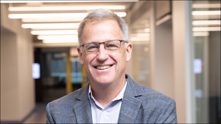 Association for Computing Machinery (@theofficialacm) on Twitter photo Congratulations to Ian Foster <a href="/ianfoster/">Ian Foster</a> , a Professor at the <a href="/UChicago/">The University of Chicago</a> and Division Director at <a href="/argonne/">Argonne National Lab</a> , on receiving the 2022 ACM-IEEE CS Ken Kennedy Award! 💐Learn more about his contributions to #programming and #productivity in #computing 👉 bit.ly/2Jf8AbF Congratulations to Ian Foster <a href="/ianfoster/">Ian Foster</a> , a Professor at the <a href="/UChicago/">The University of Chicago</a> and Division Director at <a href="/argonne/">Argonne National Lab</a> , on receiving the 2022 ACM-IEEE CS Ken Kennedy Award! 💐Learn more about his contributions to #programming and #productivity in #computing 👉 bit.ly/2Jf8AbF