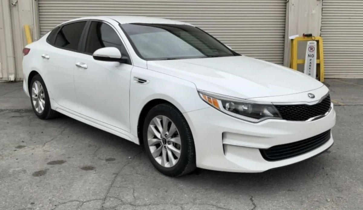 SoldOnCompass's tweet photo. When was the last time you checked out our Mid Month Catalog? Because we need you to take a second look at these a Mazda CX-7 Grand Touring, an Infiniti M35 &amp; More!Sept. 14th https://t.co/aUUduIU6HS. Get an early look at the vehicles in our Day 1 auction on Sept. 28th https://t.co/R4w8fqzqXS