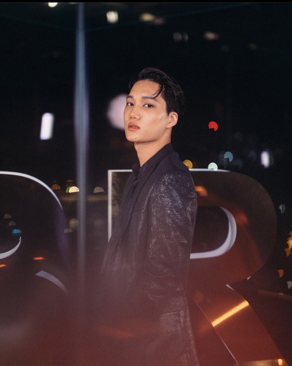 94KD93's tweet image. βKAI went all the way to Paris to live LIBRE and celebrate the launch of LIBRE LE PARFUMβ #KAIxYSLBeauty
@yslbeauty instagram.com/p/CiNbqMEoQ6v/β¦