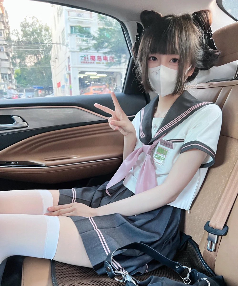 MawNova's tweet photo. #意淫 #射屏 #绿帽 #出卖 #女友 #绿帽奴 #肉便器  #丝袜 想到小骚狗前两天被别人上了 还有点兴奋刺激 上次做的时候满脑子都是她被别人摁在床上操的样子🥵🥵 https://t.co/9jXwVh8Cnp