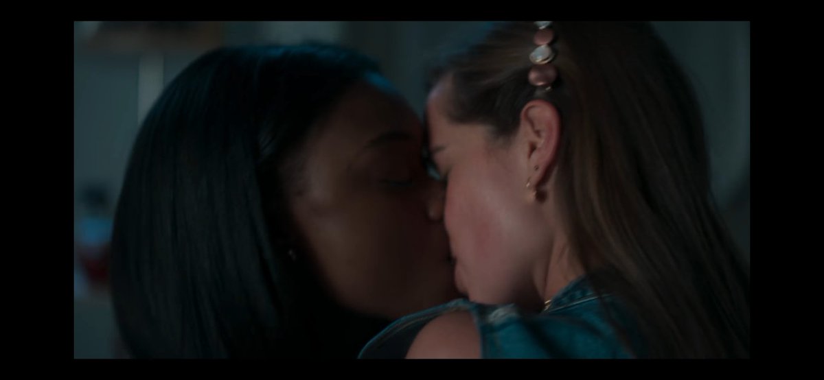 humann_not_only's tweet photo. @Most No thoughts, just Cal and Jules kissing
📺: First Kill
#SaveFirstKill
#FistKill https://t.co/MbMo4eWYj7