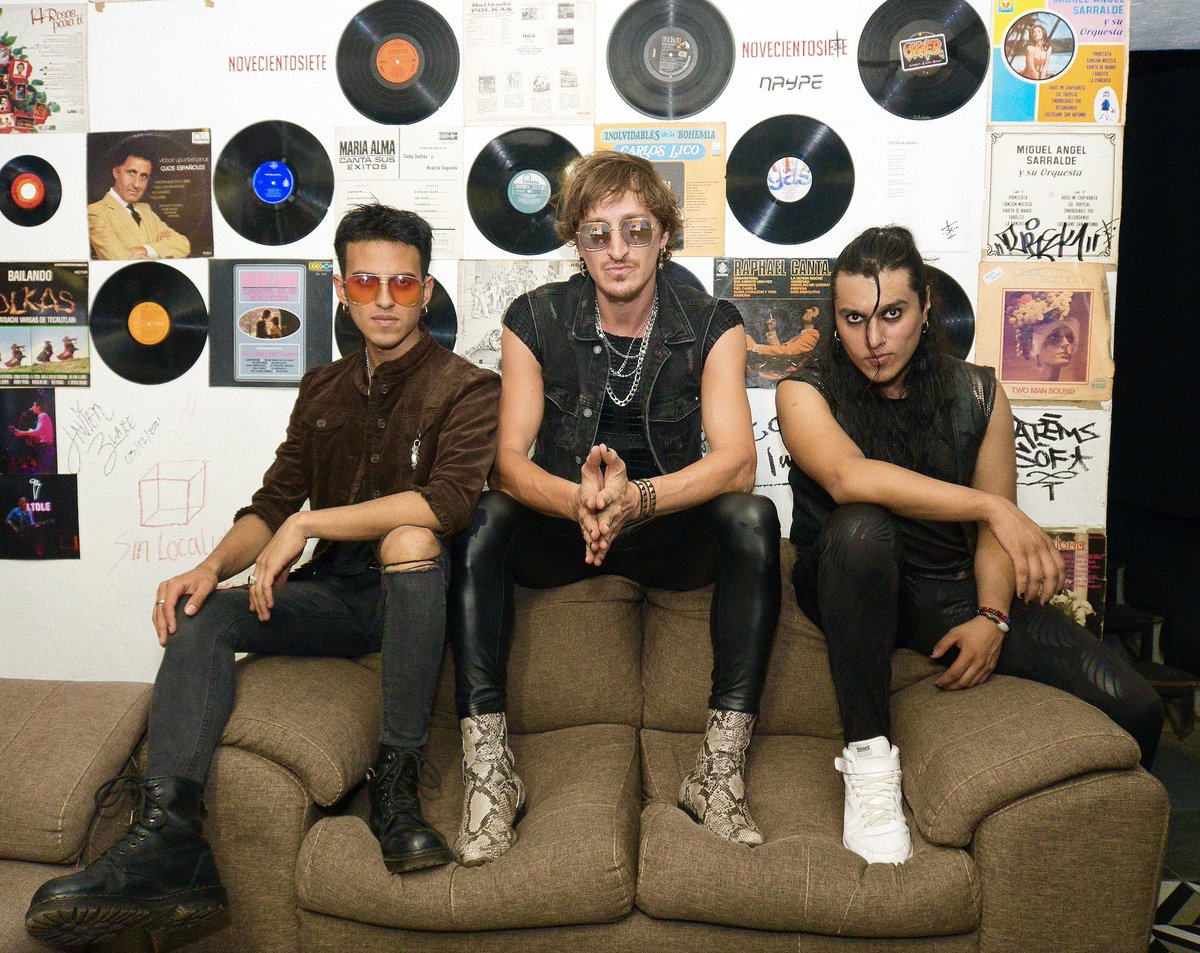3deellos's tweet photo. Próximos shows de #Septiembre 
08 Sep #FRESNILLO
09 Sep #ZACATECAS
10 Sep #SANLUISPOTOSÍ
15 Sep #CIUDADVICTORIA
16 Sep #LINARES
17 Sep #REYNOSA
18 Sep #MATAMOROS
22 Sep #SABINAS
23 Sep #MONTERREY
24 Sep #NUEVOLAREDO
29 Sep #CDACUÑA
30 Sep #PIEDRASNEGRAS

📸 AleArts

#3deEllos https://t.co/ObZpZYFURe