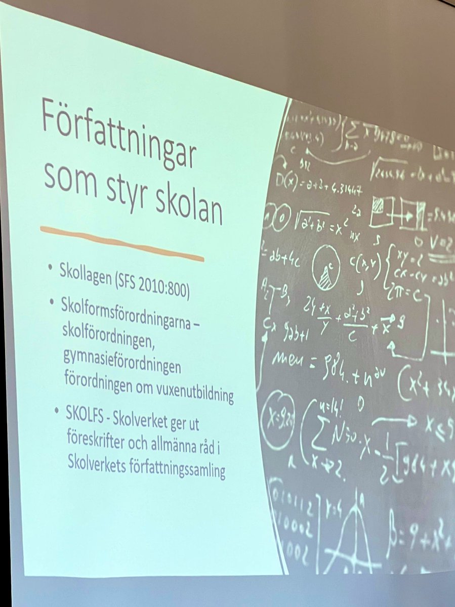 CarolineErikss5's tweet photo. Rektorsutbildning, dag 2. #skoljuridik https://t.co/L5CYQ0vqsj