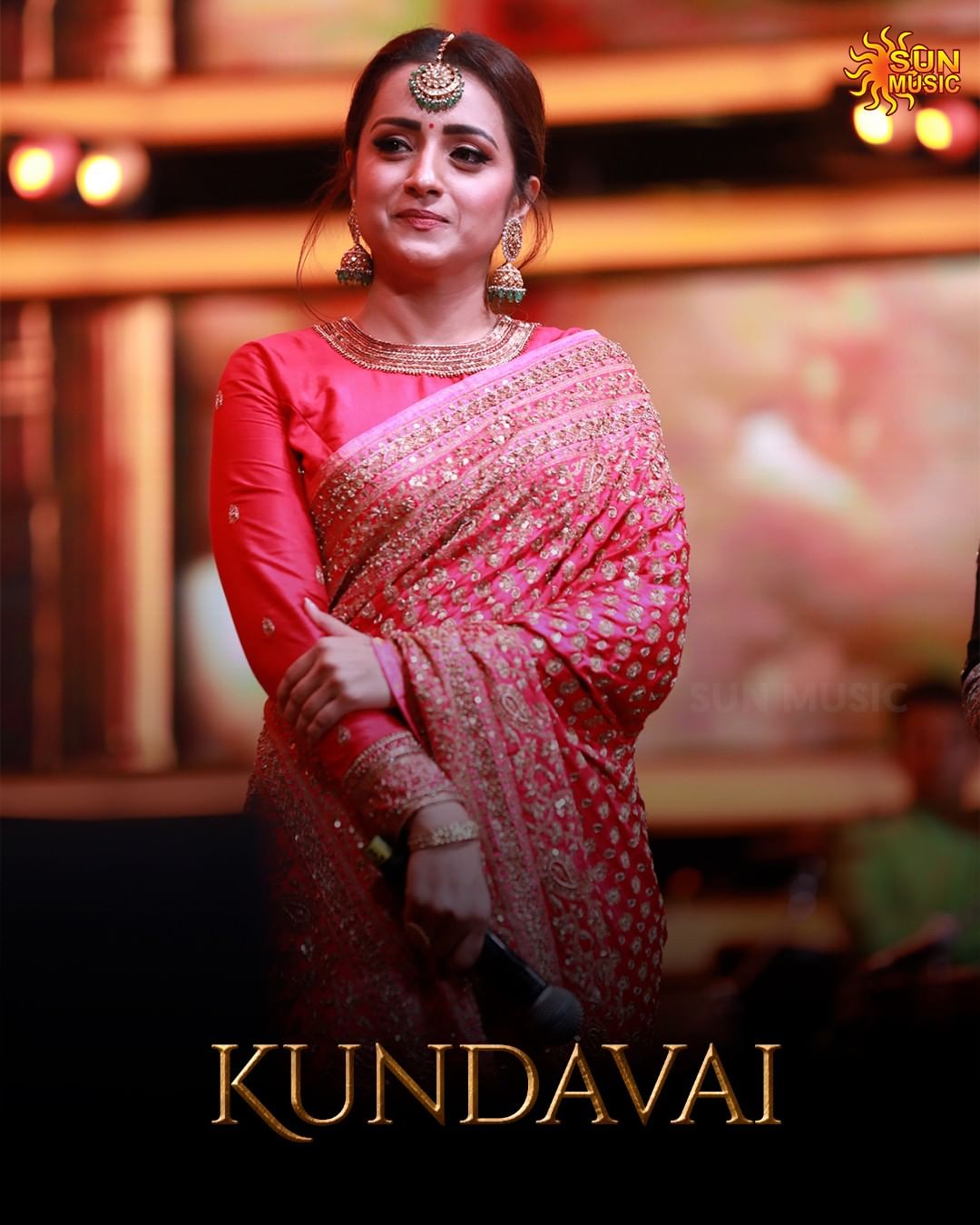 FcD9QmzagAE9uvs?format=jpg&name=large