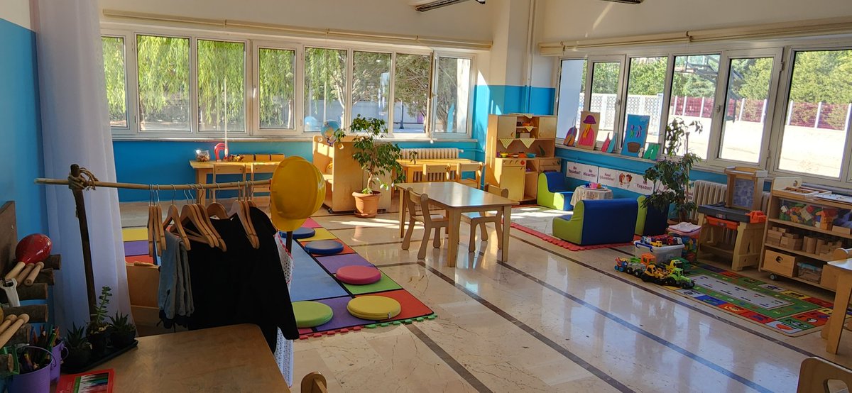 Eğitim öğretimin en minik bireyleriyle ,okul öncesi öğrencilerimizle ve onların heyecanlı öğretmenleriyle buluşmak icin bugün Konya Kampüsü'ndeydim.

<a href="/nilcicek/">Nil Çiçek</a> <a href="/ardaergez/">Arda ERGEZ</a> <a href="/UgurOkullari/">Uğur Okulları</a> 
<a href="/konyaugurokulu/">Konya Uğur Okulları</a> <a href="/BBetulSimsek/">Betül Şimşek</a> <a href="/meltemsaricii/">Meltem Duygu SARICI</a>