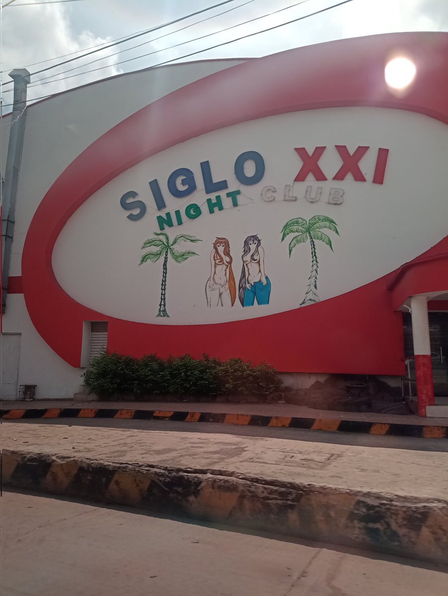 derd13's tweet image. La U 🤗👏