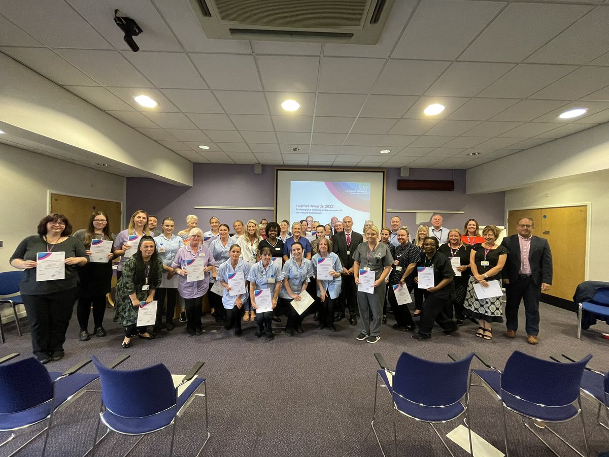 allieakalulu66's tweet photo. Our wonderful learners @LiverpoolWomens #LearningTogether https://t.co/8hv81d5hDj
