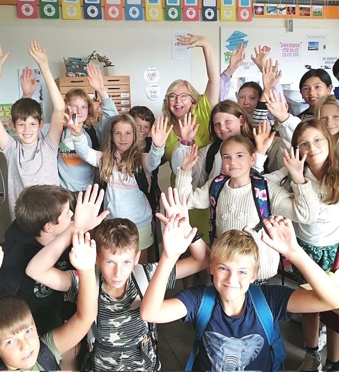 Eerste schooldag voor mij. Veel jong enthousiasme in #Derank