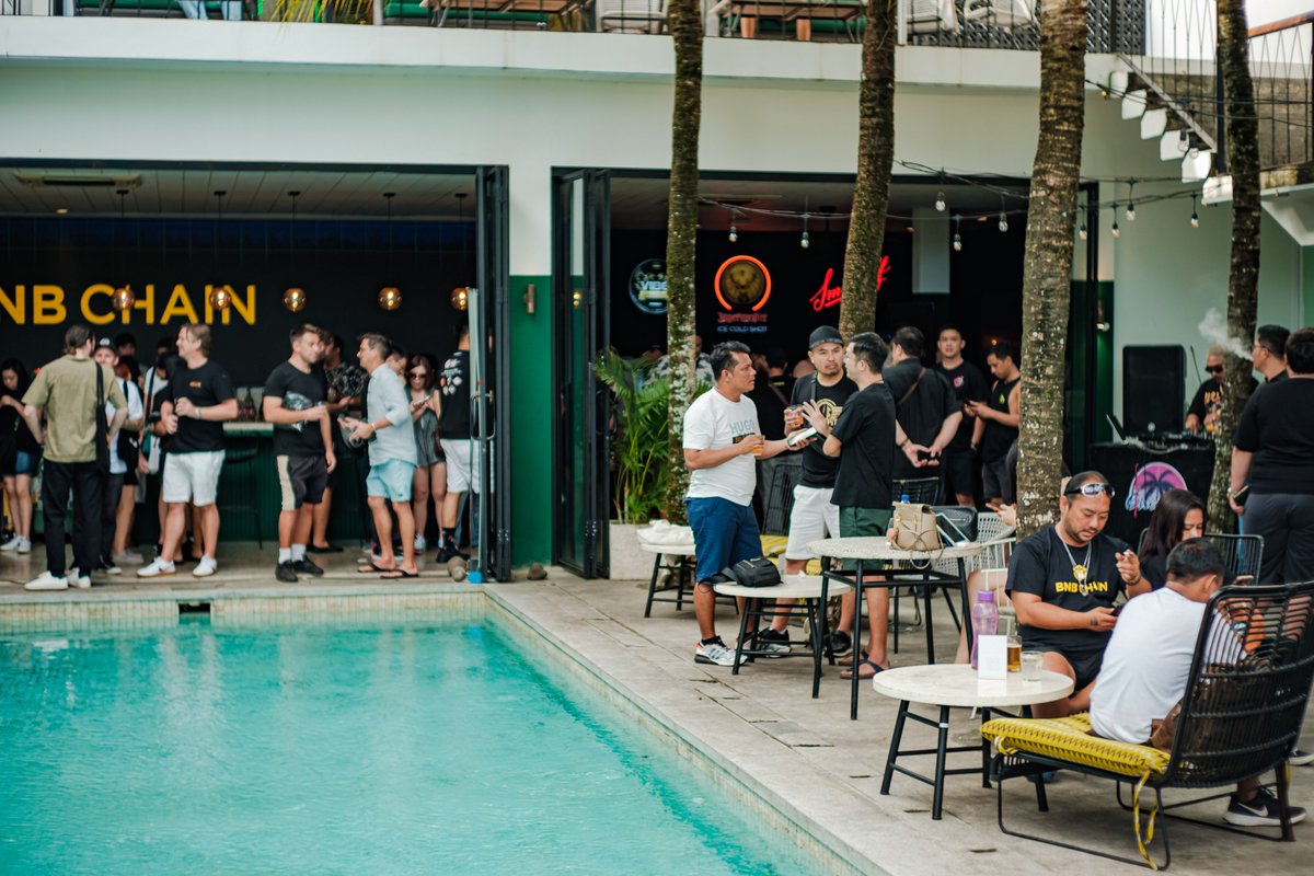 THubTKO's tweet photo. T-Hub Bali Event 

BNB Chain Innovation Meet Up
Saturday, Aug 27, 2022
 
#thubbali #thub #tokoverse`#TKO #tokocrypto https://t.co/YjzoiZgO9F