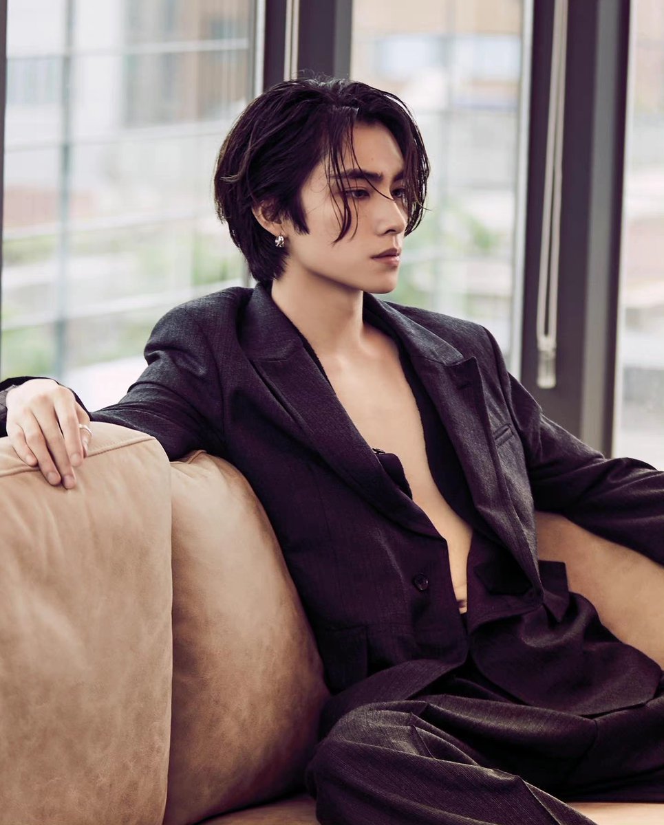 xiaojunpics's tweet photo. [220907] Xiaojun's Instagram update https://t.co/e03DHBYsoR