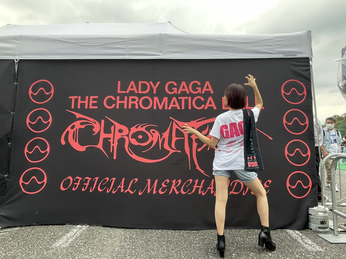 hinzi1200's tweet photo. Thank you GAGA❤️🔥 ,dancers💃 and staff 💕
I had a really good time at ChromaticaBall✨
#LadyGaga
#ChromaticaBall
#ChromaticaBallTokyo
#ChromaticaBallJapan https://t.co/DMWAbqnit4