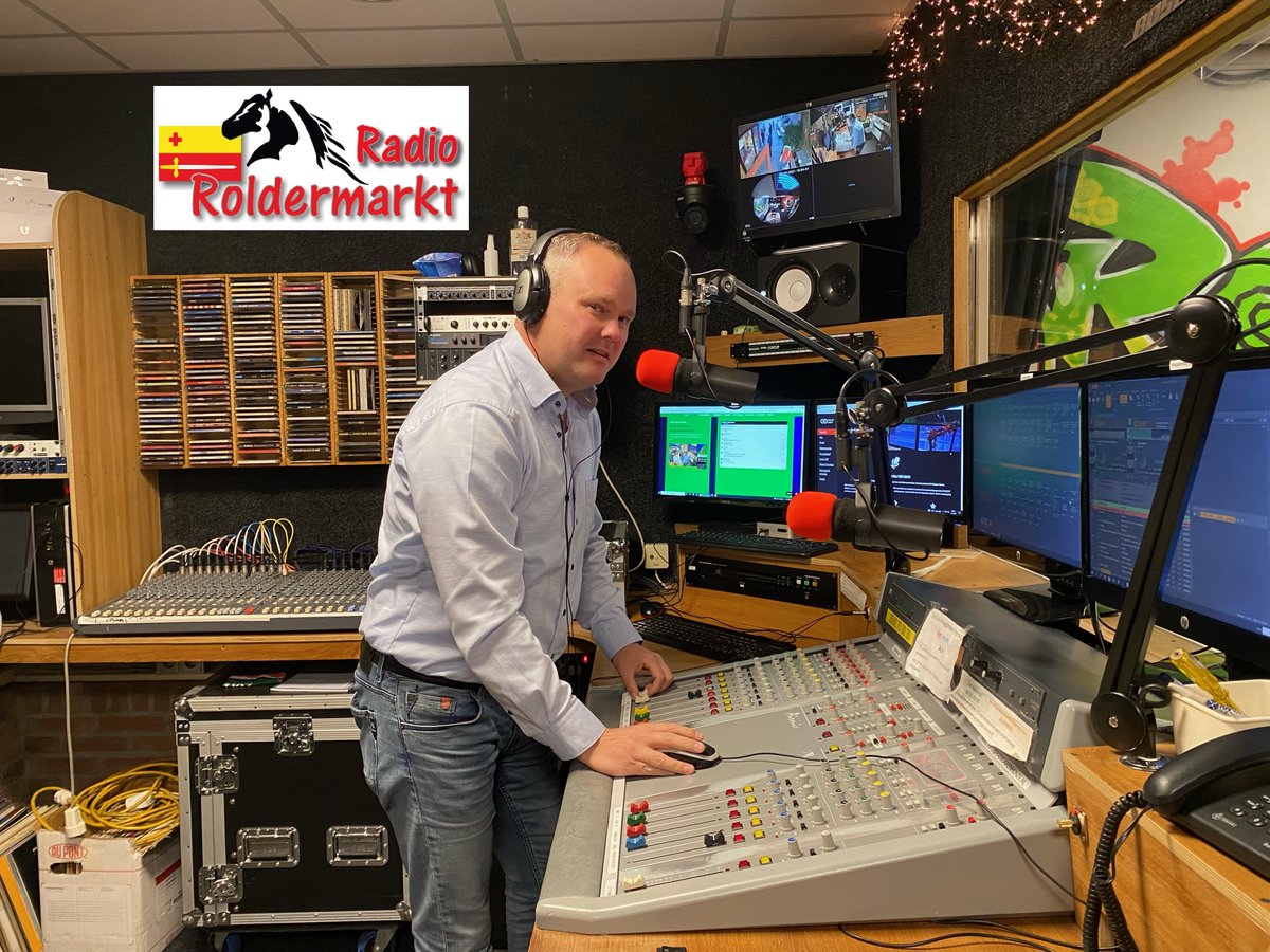 Ankommende zundag is er geen oetzending van Dialect Direct ivm angepast programma veur de Roldermarkt van de <a href="/OVVR_Rolde/">OVVR</a> . Je bint vanzölf welkom om wel gewoon met te luusteren 😉 op <a href="/Radio_AaenHunze/">Radio Aa en Hunze</a> 
Meer info: rolderpost.fluksservices.com/?page_id=40