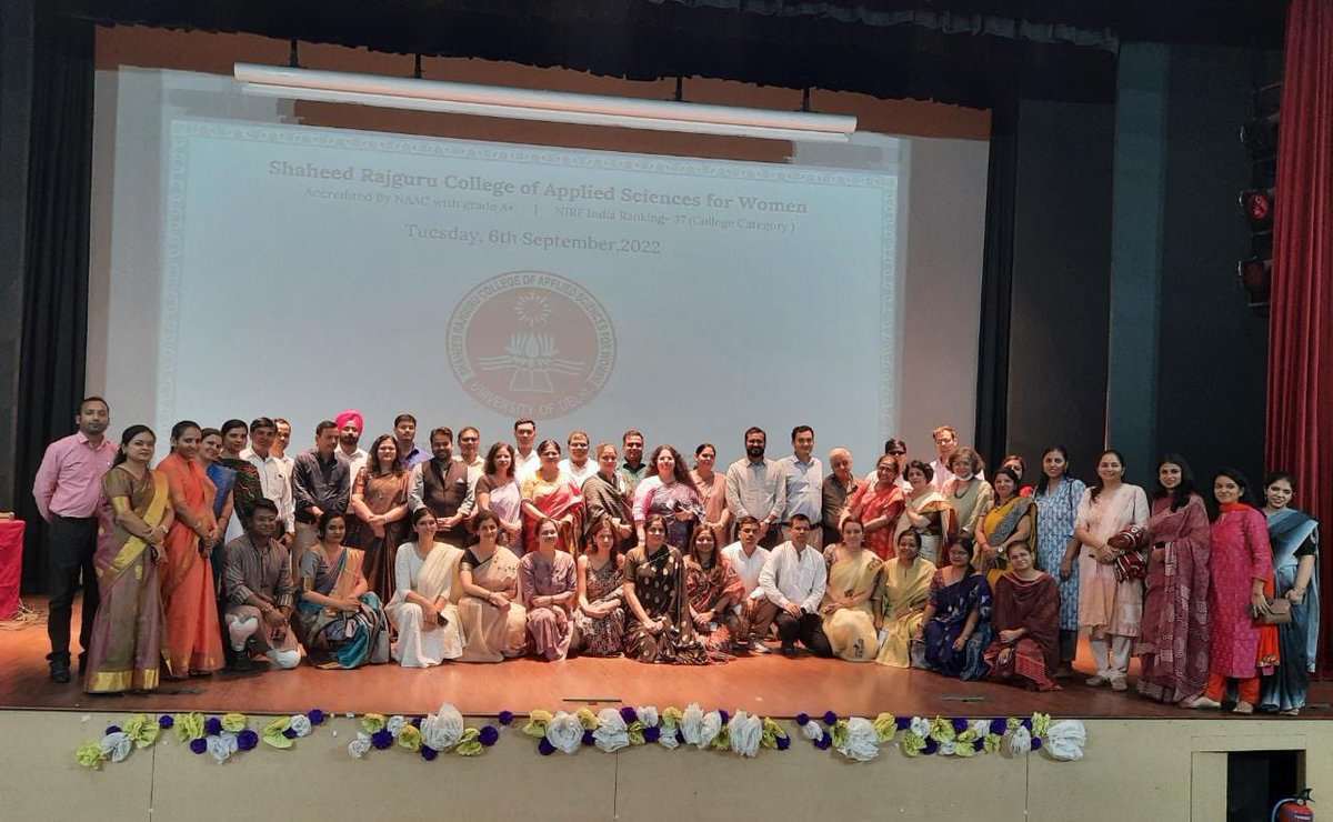 SrcaswD's tweet photo. The #ConvocationSRCASW & #RajguruDayCelebration held yesterday at @SrcaswD was an overwhelming event.
It celebrated the success of students & paid heartwarming tribute to Shaheed Rajguru's sacrifice.
@Jasmine441
@Sanjeev_aap
@DrPayalmago
@ilasrivastava17
@RavinderDhingan https://t.co/A3KyYXKISo