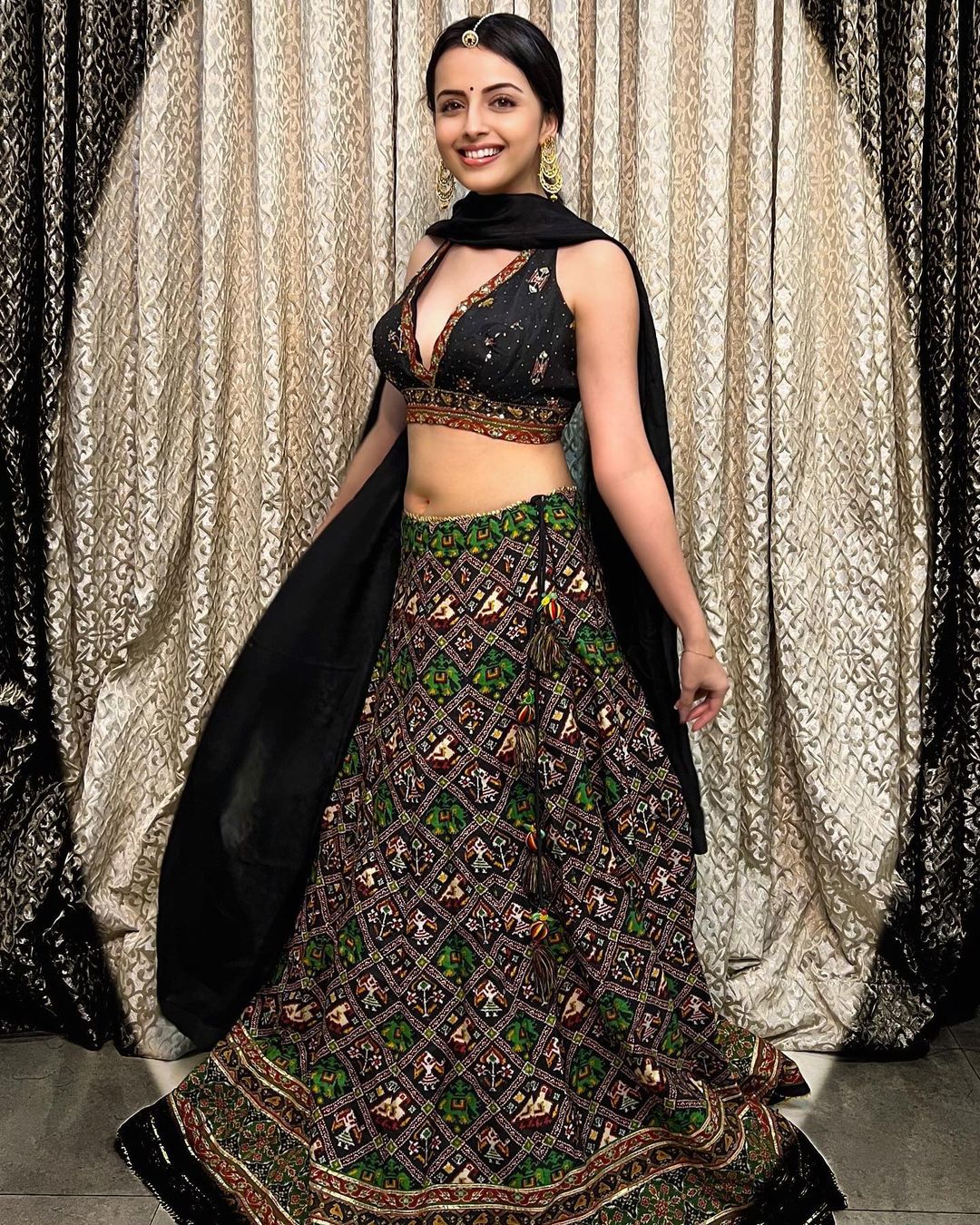 FcDGr34aAAI_41P?format=jpg&name=large