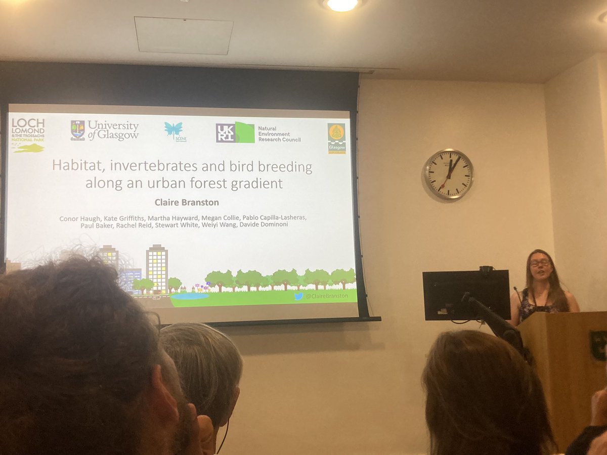 Glasgow blue tits breeding time does not differ between rural and urban areas, but urban areas produce fewer fledglings. Great talk by <a href="/ClaireBranston/">Claire Branston</a> #ornithology #hnb2022