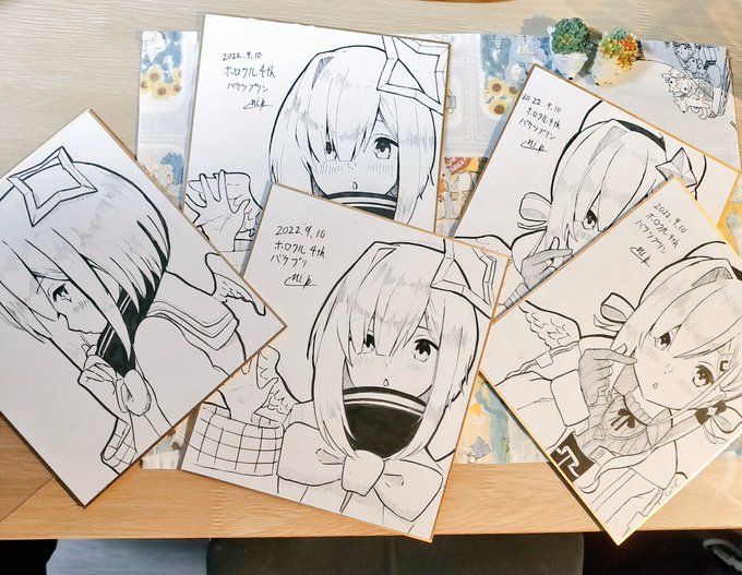 色紙終わらない
絵柄いっぱいあってもスペースに置けないので3パターンを複製してる
全部手書き……0(:3 )〜 _('、3」 ∠ )_ 