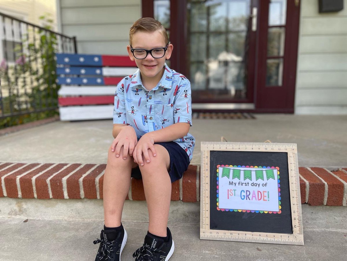 rlaur21's tweet photo. @FOX29philly @BobKellyFOX29 off to First Grade! https://t.co/lgSzkSSE3e