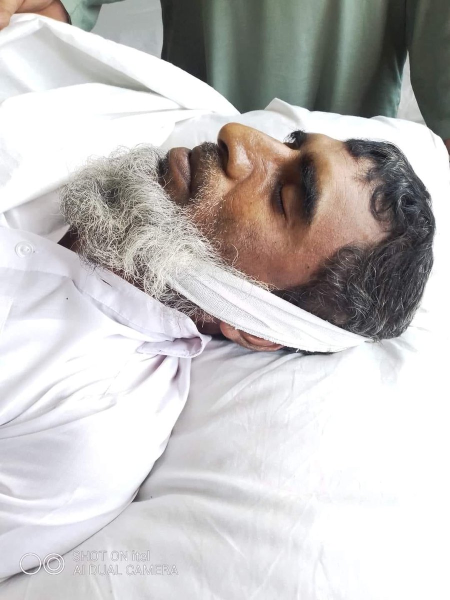 بہاولپور سے تعلق رکھنے والا تبلیغی جماعت کا ساتھی گاؤں چھپرگرام ضلع بٹگرام کے مسجد میں وفات پا گیا ہے جسکی نماز جنازہ آج تین بجے تبلیغی مرکز میں ادا کی جائے گی 
جس کے بعد اسکی لاش کو آبائی گاؤں بہاولپور روانہ کیا جائیگا 
اللہ تعائی اسکی شہادت کو قبول فرمائے
#یوم_نجات_قادیانیت