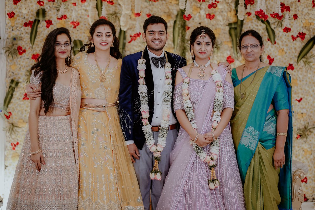 docs_niks's tweet photo. Welcome to the #famJam #LillOne's Engagement.....congos cuties... 😍😍😍 https://t.co/G2mb27Trg2