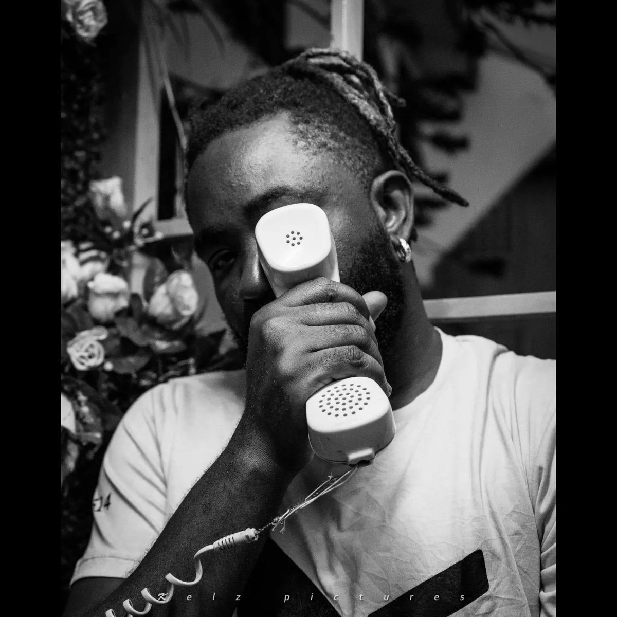 Its_SameOG's tweet photo. Meanwhile, Tie Wrapper official video is coming in a bit and it is something you want to see!!!! Don't miss any post from me y'all 🤗😁.....

Subscribe to my YouTube and Stream the Music! Link - https://t.co/7ZiNq83j6s
 ☺️
📸 - @kel_tobz
#AfroGospel #TieWrapper #SameOG https://t.co/hJV620P4aL
