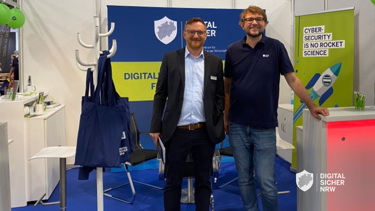 DigitalSicher's tweet photo. Tag 2 auf der SHK ESSEN 2022: Wir zeigen allen Interessierten wie sie in wenigen Schritten die eigene digitale Sicherheit erhöhen können. Treffen Sie uns in Halle 2 am Stand 2B13!
#shkessen #digitalsicher #nrw #messe https://t.co/J8reN9Zfrh
