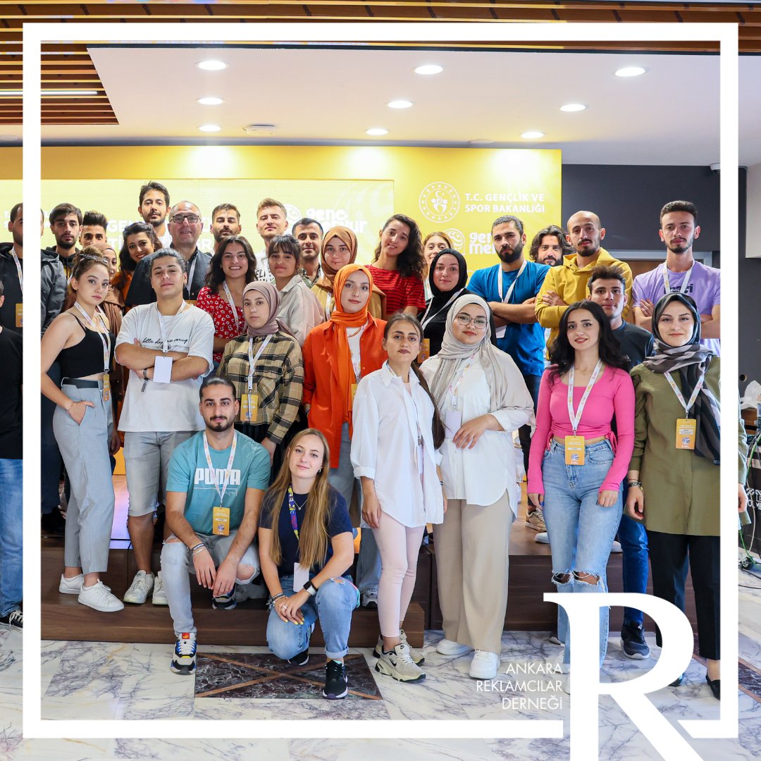 T.C. Gençlik ve Spor Bakanlığı tarafından düzenlenen Genç Merkür İletişim Programı'nda Dernek Başkanımız Bora Hızal, "Bir Reklam Meselesi Olarak Geleneksel ve Dijital" temalı konuşmasıyla yer alırken; ++