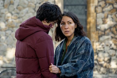 AHAactors's tweet photo. I USED TO BE FAMOUS is released today on @NetflixUK ELEANOR MATSUURA co-stars as 'Amber' and MARCUS FRASER (@MFraserOfficial) plays 'Mike'. https://t.co/nMst1vzRxP