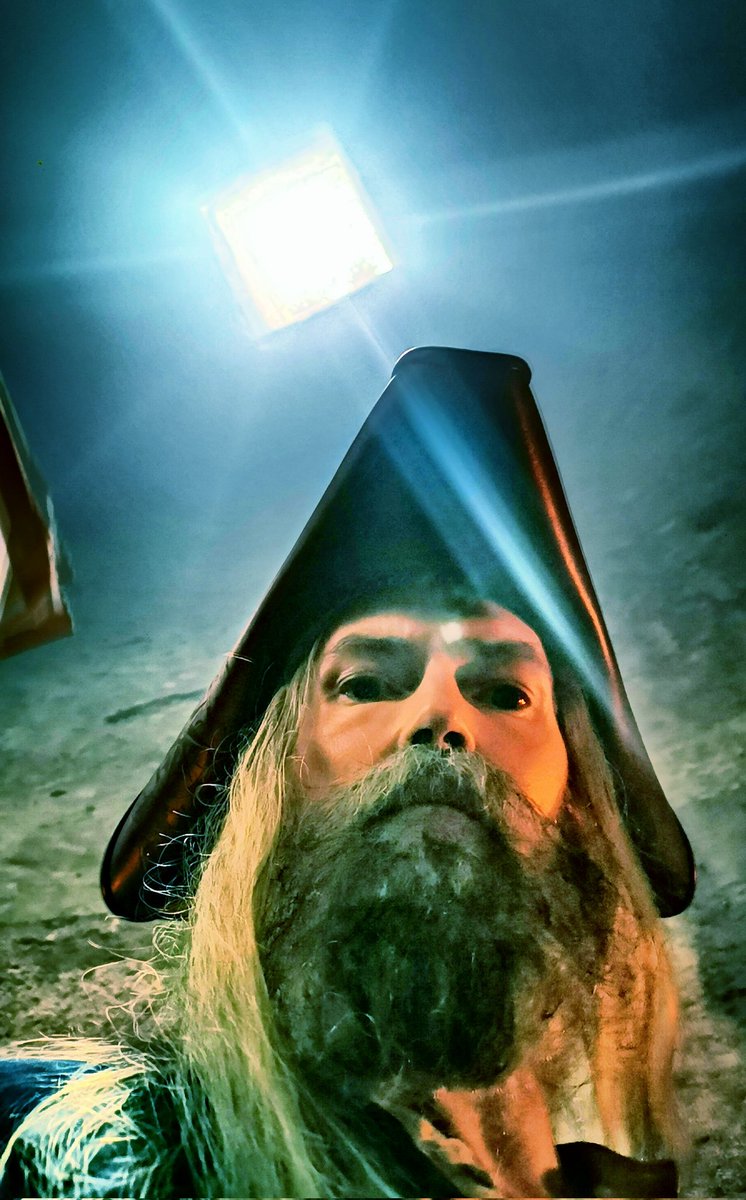 joncampling's tweet photo. Check out #PIRATE #CAMPLING
๐ค๐ฌ๐๐๐ฎ๐น
My 1st Day in #CariddisGraveyard was an absolute blast ๐ฌ And the location was STUNNING A deep deep well in the hilltop ancient town of #Orvieto
And Today I have my 1st scene... At sea ๐ค well it is a pirate film lol.
#HappyActor https://t.co/dap91Q4jzN