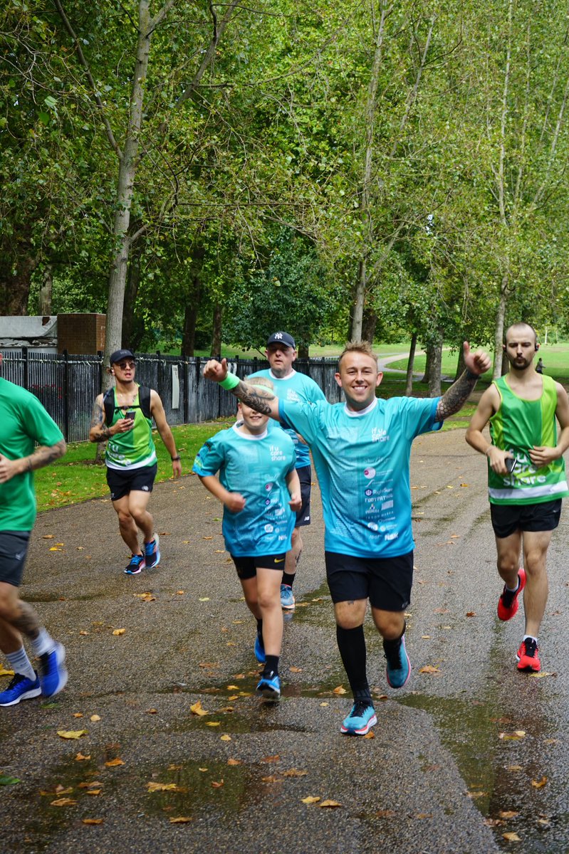 ifucareshare's tweet photo. Matthew is now making progress towards 10 Downing Street to deliver the letter!

Cheer him on and lets reach his goal today ➡️ https://t.co/7Es3CJZRC0 #ALongTimeRunning https://t.co/YnNNcnotHo