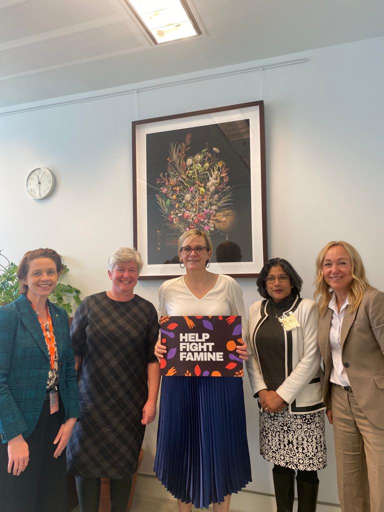 SurekaGoringe's tweet photo. Caught @zalisteggall for a few great minutes to talk about urgent action on the global food crisis. Grateful for such a supportive ear. https://t.co/o4yL9t9Hnv