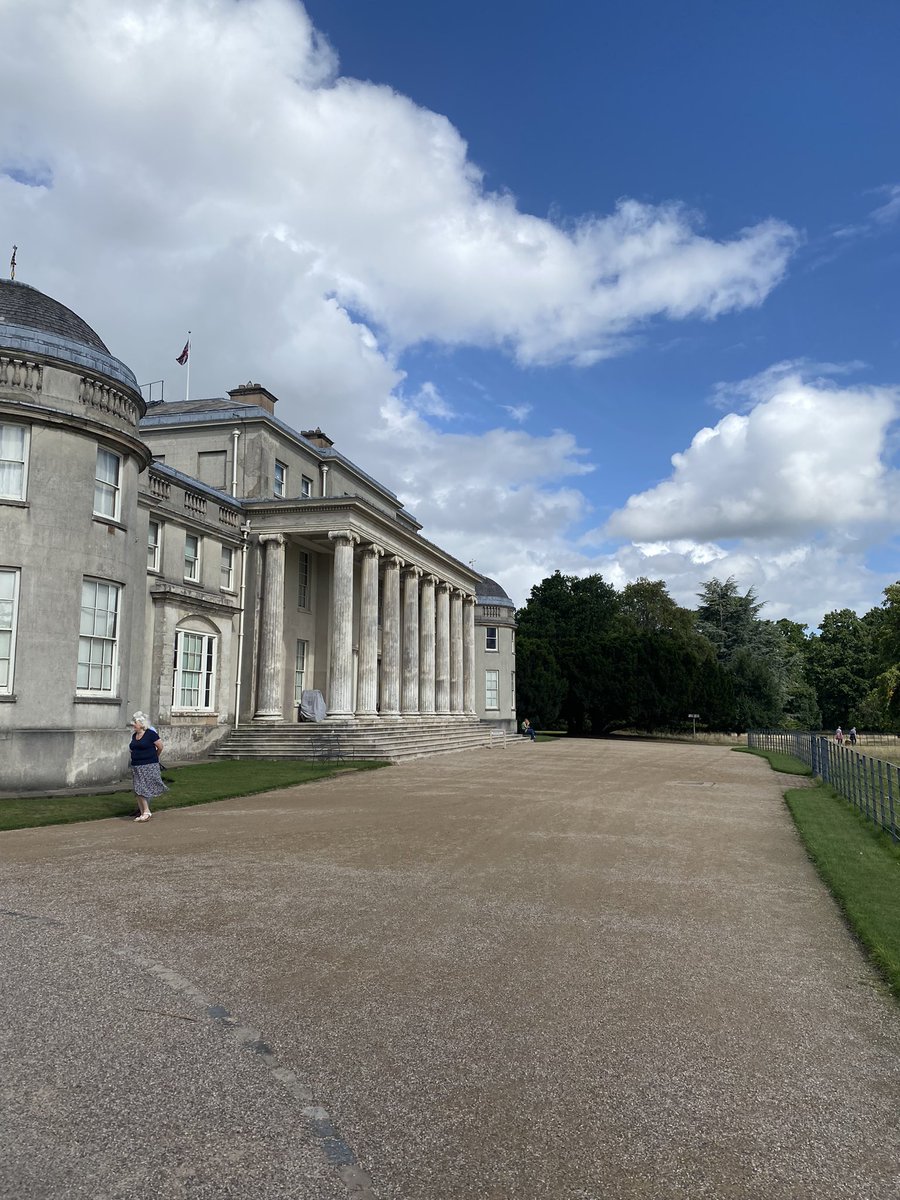 Gorgeous morning to be at <a href="/shugboroughNT/">Shugborough</a>