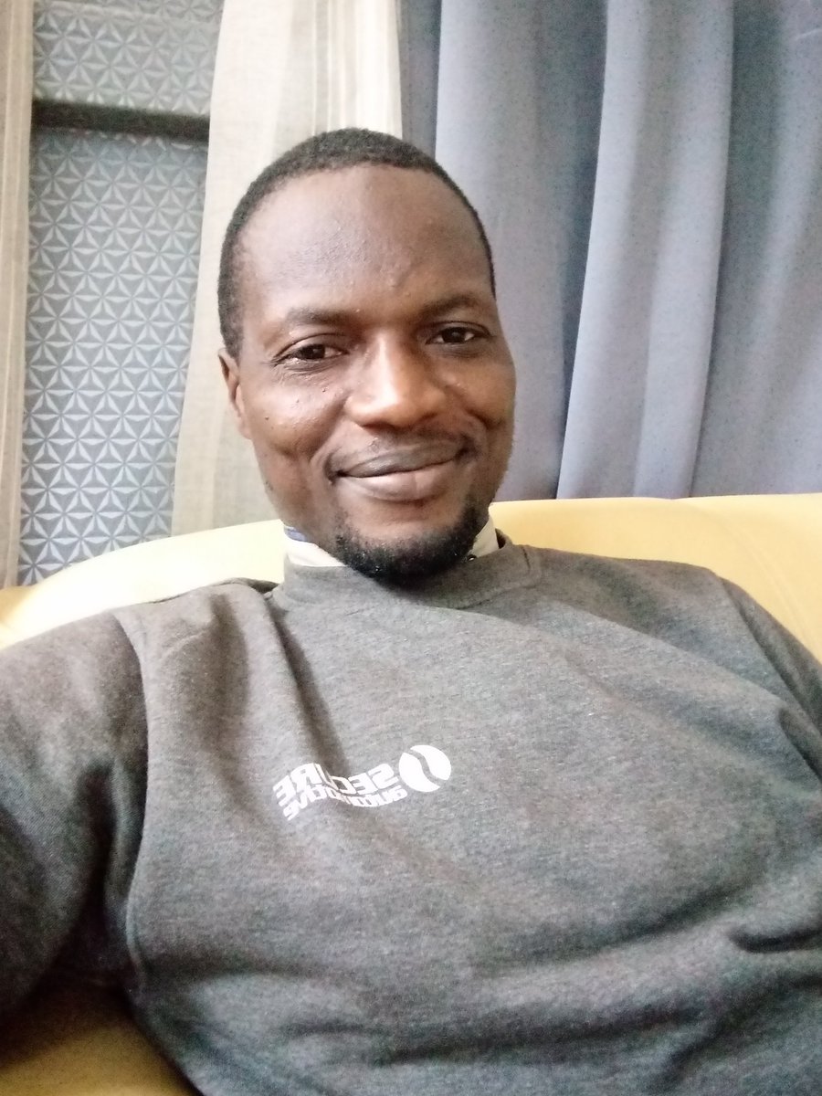 Is245's tweet image. Bonjour la communauté. Je suis de retour après un long moment de retraite. Avec espoir que tout le monde se porte bien. Je nous invite à renouer nos liens pour de bons moments de partages. Let's go.