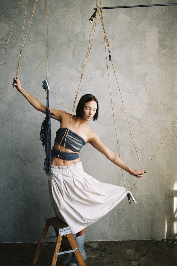 Abby Sage (<a href="/cantelopesage/">Abby Sage</a>) learns from her mistakes with new pop jewel 'Backwards Directions' - 

clashmusic.com/news/abby-sage…