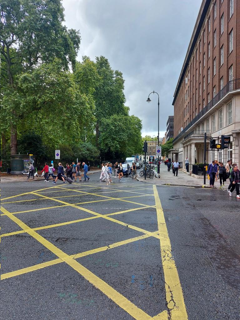 zeinabmoh77's tweet photo. Easy to find my way in london
@TheEES
#EESScholar https://t.co/f6iuRyf9oX