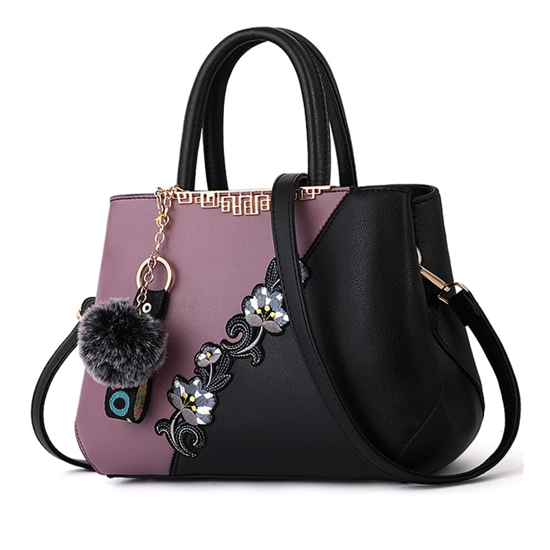 AmazonOrder1's tweet photo. Ladies Embroidered Bag || Link https://t.co/fpZmLleR2t || Price 101.00 USD https://t.co/JWRS6rSAqG