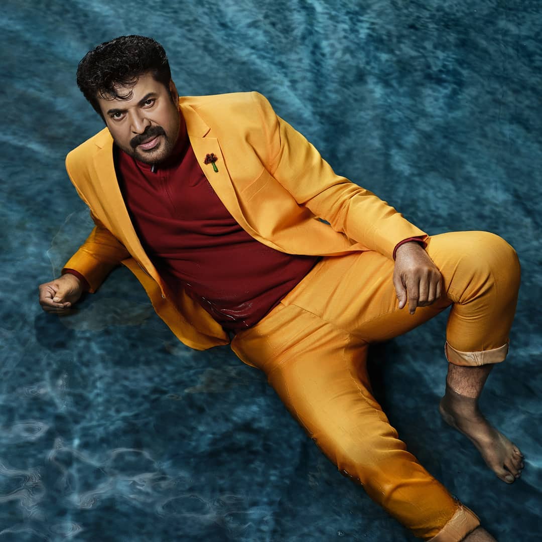 Moshiyeah's tweet photo. 💛❤️
#HappyBirthdayMammukka
@mammukka #Mammootty #ChristopherFirstLook https://t.co/wYQPJGvgLL