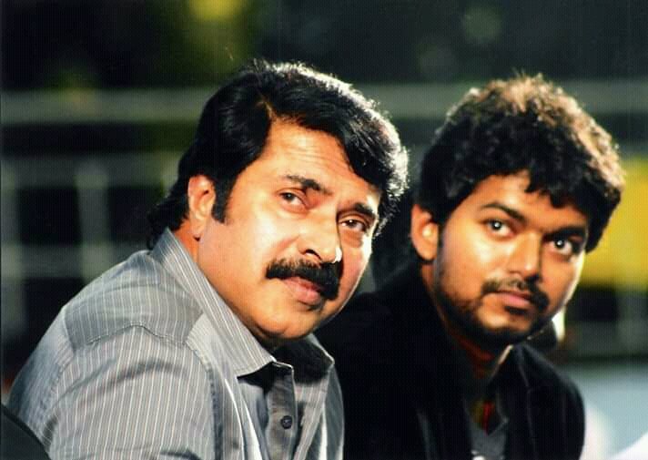 Moshiyeah's tweet photo. Billion Dollar Frame🤑💸
#HappyBirthdayMammukka
@mammukka #Mammootty #ChristopherFirstLook @actorvijay #Varisu https://t.co/I8hsv1AyVU