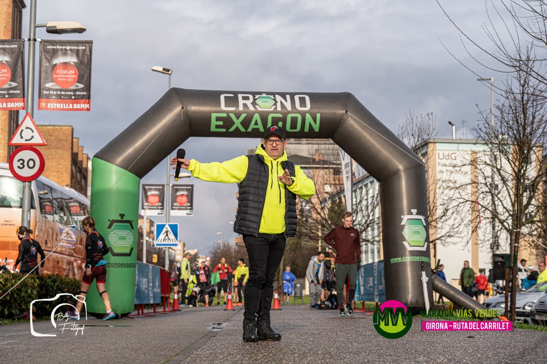 Ni Guardiola... Ni Xavi... Ni Klopp

Es l'ENRIC OLMOS --> La voz y figura de la Marató Vies Verdes ¡Imposible no quererle!