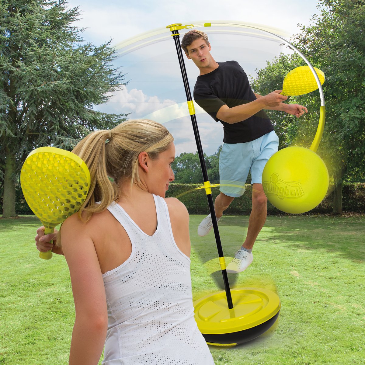 Sling Shot All Surface Swingball wobbles around as you play. Perfect if you are a seasoned Swingball-er who needs to up the competition!

bit.ly/2ToD570