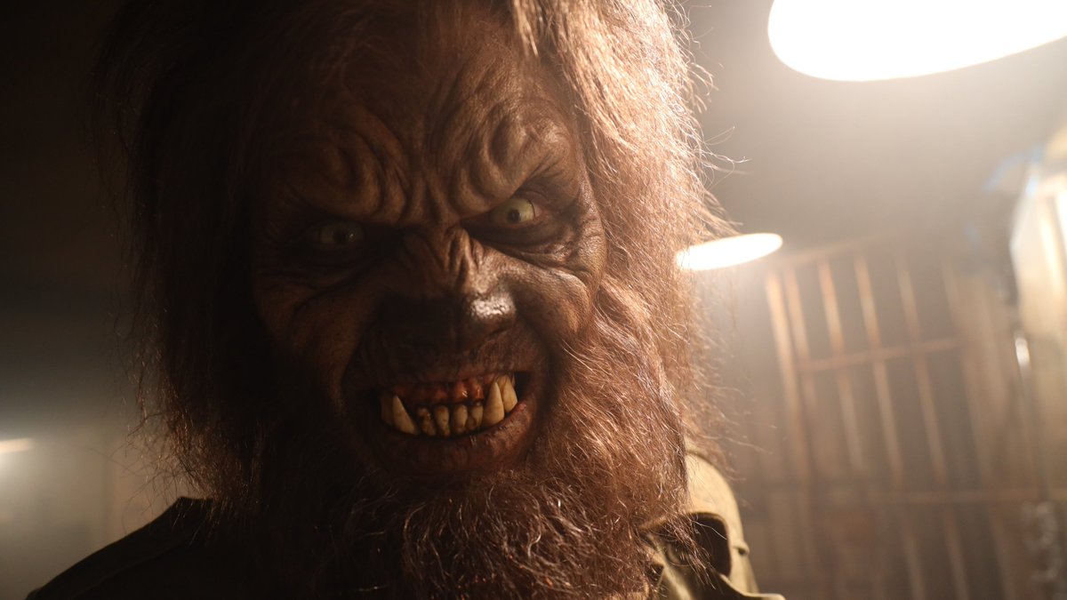 AMCGlobalMediaI's tweet photo. 😱 El mejor terror está en @DarkTV_es, que estrena #Creepshow, la continuación en forma de serie de la 1ª y 2ª película de la franquicia homónima.
📺 21 de octubre, en DARK #AMCFesTVal
👉🏻 Y próximamente, Mena Suvari se convierte en una cazadora de demonios en #SouthOfHell. https://t.co/GrRyDTuFOH