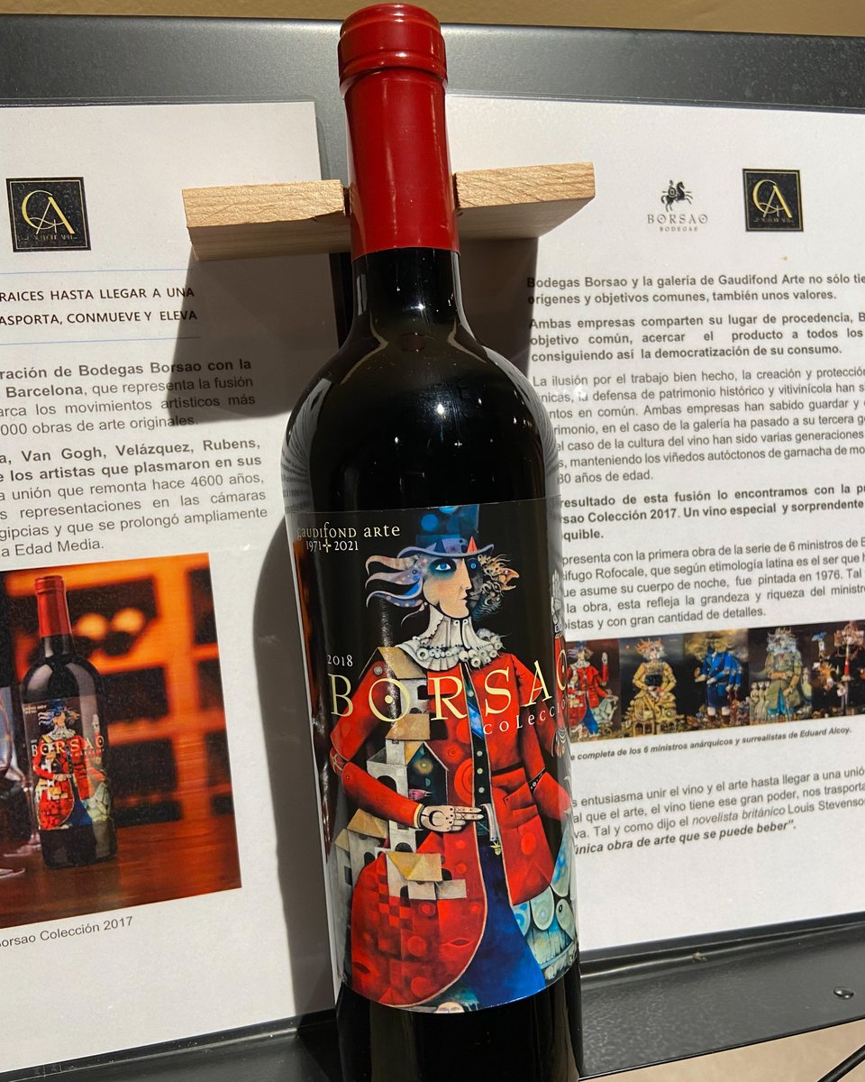 La obra Lucifugo Rofocale de Eduard Alcoy y el nuevo Borsao Colección 2017 están llenos de detalles y matices. Gracias a los amigos de la galería Gaudifond.

Vino también disponible en la tienda online bit.ly/BorsaoColeccion 

#BorsaoInspira