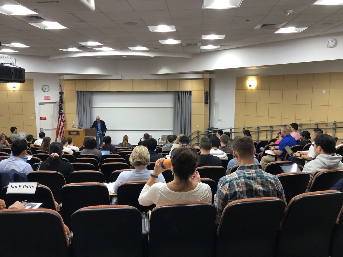 rockfordw's tweet photo. Happy Wednesday from @FletcherSchool at @TuftsUniversity — where I am privileged to sit in on #RoleOfForce, the legendary class by #FletcherISSP Director #FletcherProf Richard Shultz — 17 years after doing so as a #FletcherPhD student ⚓️🌏🌍🌎⚓️ https://t.co/JksUYgIrHI