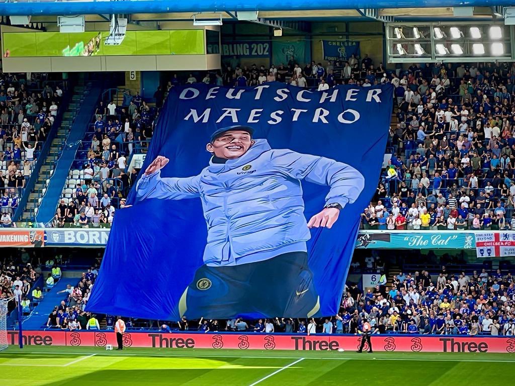 We love you Thomas 💙