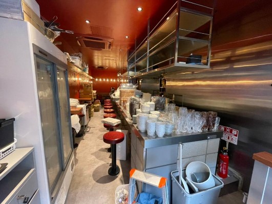 PTenpo's tweet photo. 【中野／中華料理／1階／11.07坪／52.8万円】
中野駅徒歩５分、１階中華バル居ぬき物件　重飲食可、造作譲渡相談可です。
https://t.co/R4m0sVOBIT

＃造作譲渡相談　＃重飲食相談可　#居抜き　#テナント募集　#物件情報　#飲食店可　#中華料理　#中野 https://t.co/PZu5XpyWjN