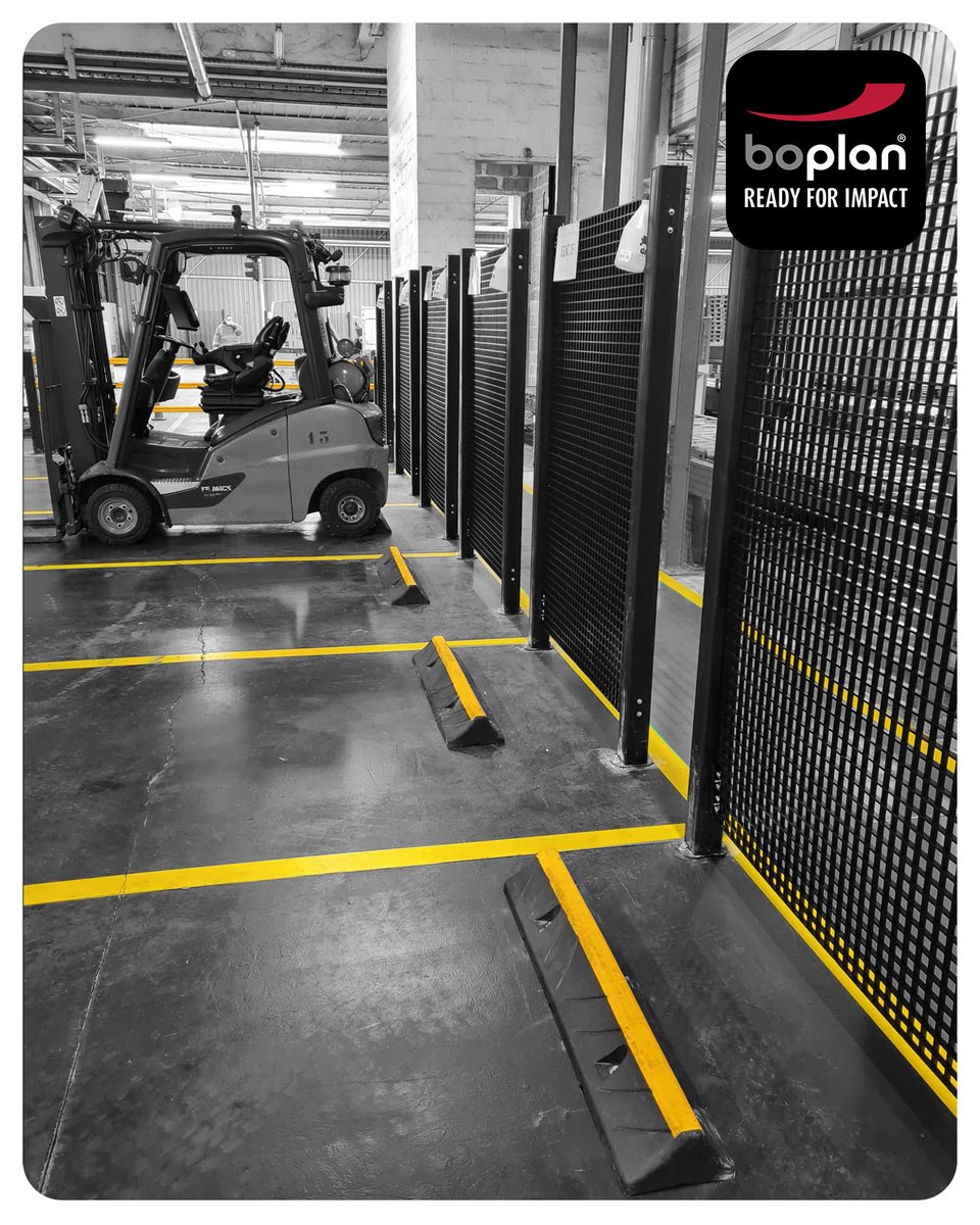 💡 Veiligheidstip van de dag

Met de Boplan WS Wheelstop voorkom je dat voertuigen over de rand van een parkeerplaats rollen. Ons Line Plan-gamma is dan weer de vloertape bij uitstek om uw parkeerplaatsen duidelijk af te bakenen.

🔗 bit.ly/3U1pNbx