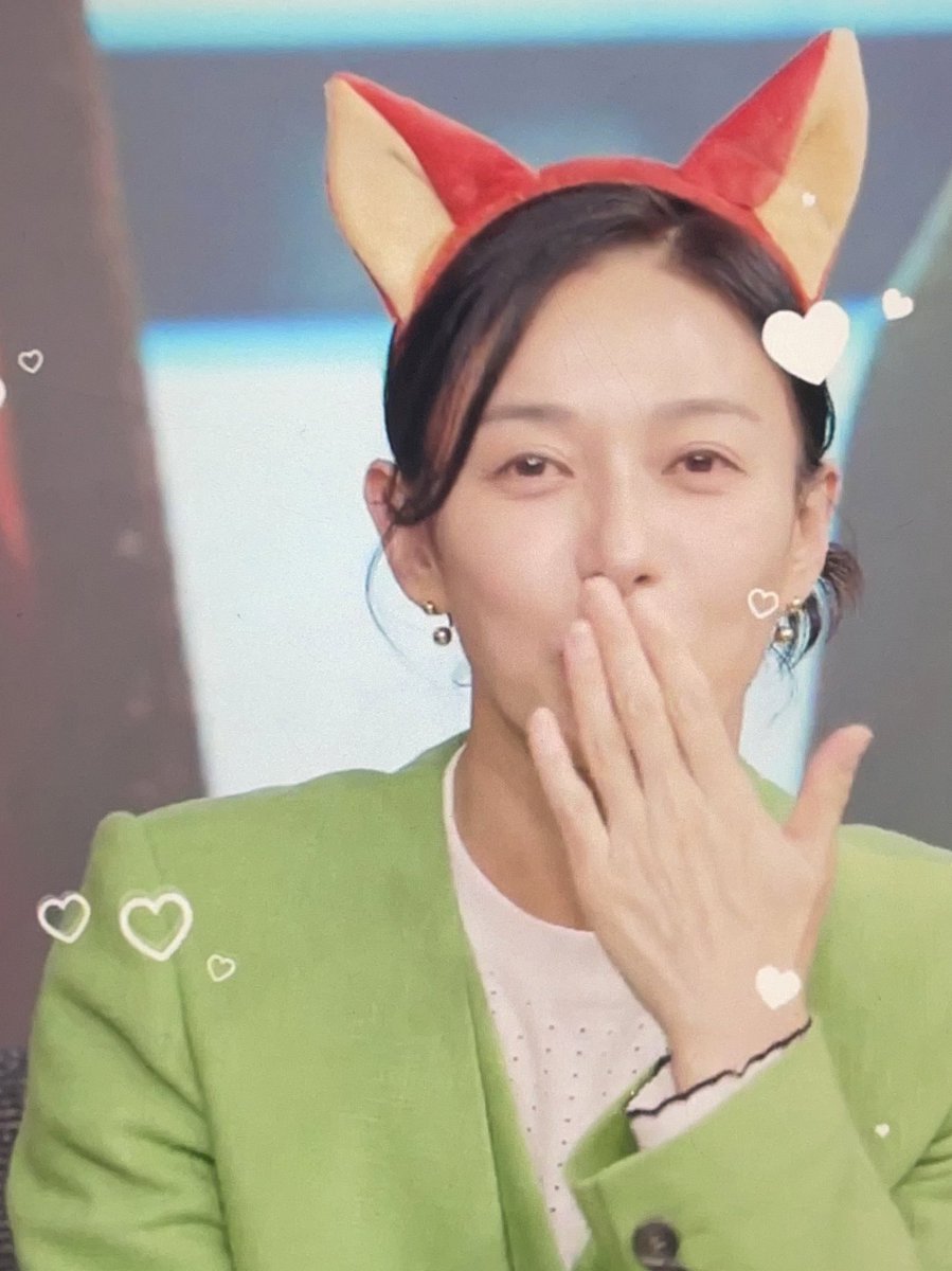 caoptx's tweet photo. 얘들아 오늘 장영남 역대급이다 https://t.co/0DohrqrRRi