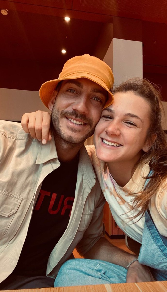 👀 Aşk Denilen Şey Fotoğrafdaki Gibidir 🔥 #aşk #ognis