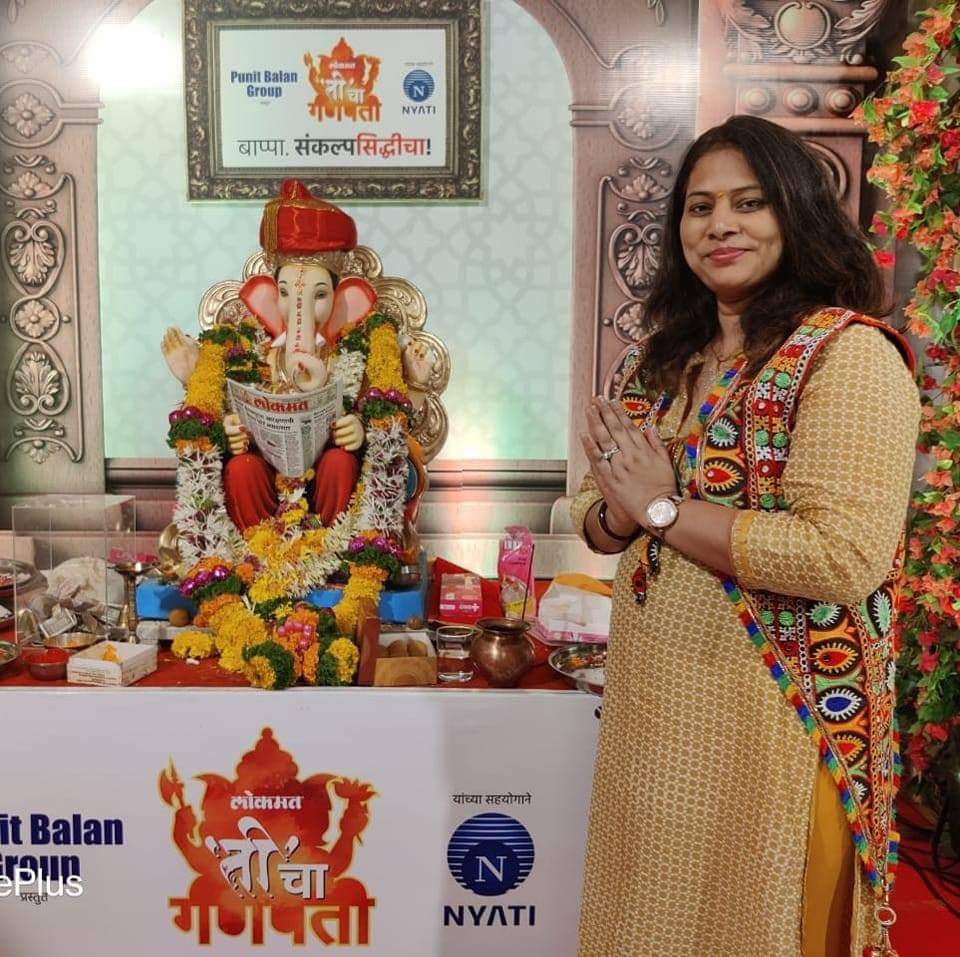 realtors_of's tweet photo. Lokmat Newspaper Pune 'Ti Cha Ganapati' aarti performed in the hands of PROP Women Wing Realtors Members π
#PROPAssociation #PROPWA #NARINDIA #growbusiness #propmember #oppurtunity #NationalAssociationOfRealtors #networking #narmembership #narindiamember https://t.co/jdcjWHc8WQ