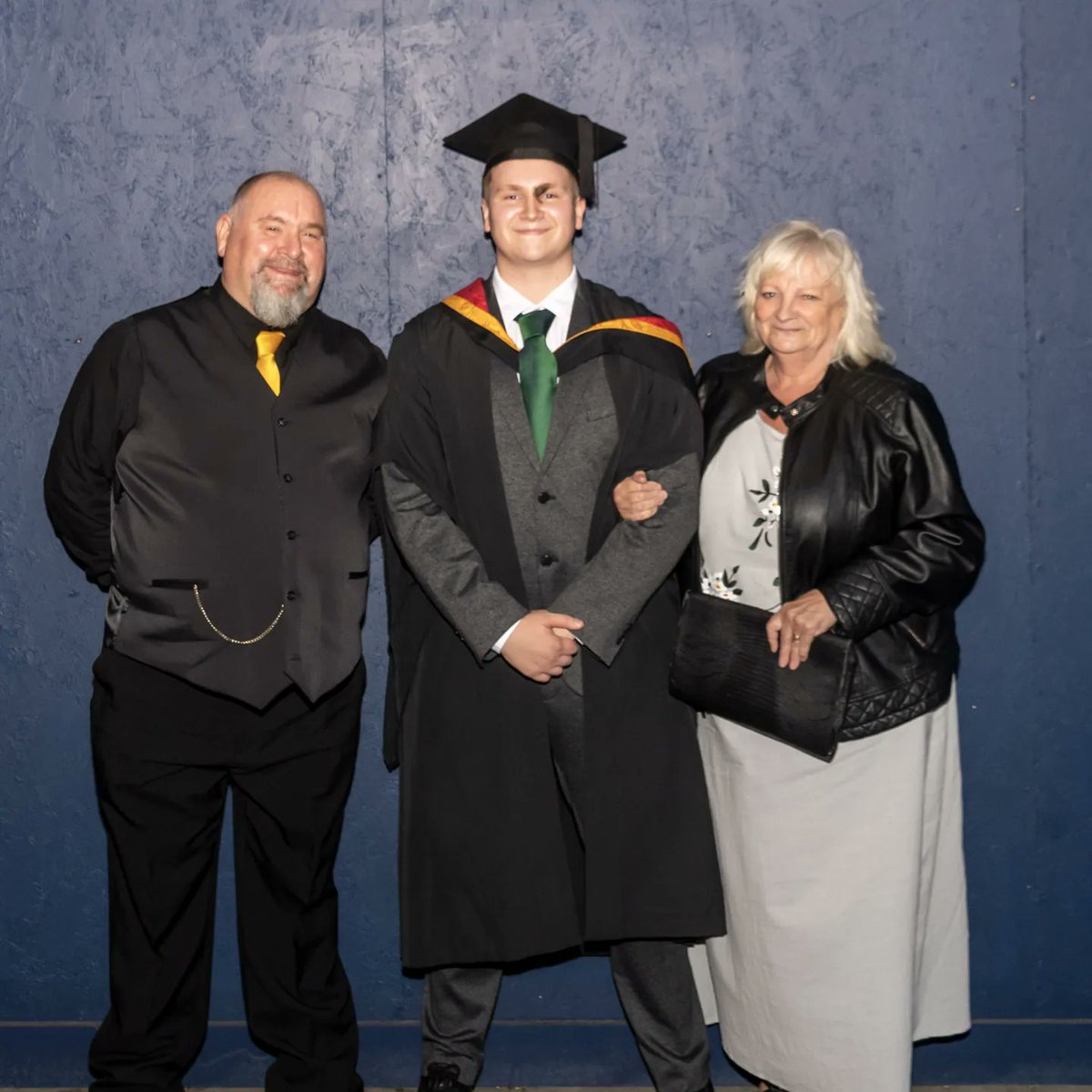 NewtonAndy's tweet photo. Very proud to present Joe Owain Newton BA (hons), winner of The War Studies prize. Very proud day for us Noots ๐ #wolgrad #graduation #wolverhamptonuni https://t.co/l7gxwgEoVO