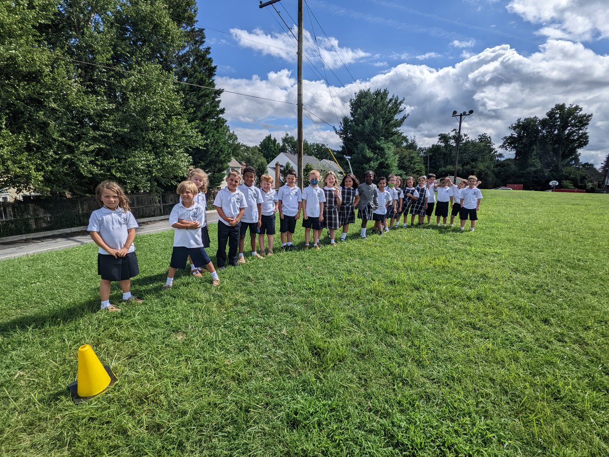 SPOComputerLab's tweet photo. First computer class for our kindergarten students! Hands on learning about computer components and class safety with a fire drill. @StPetersOlney @ADWCathSchools #SPSRocks #SPSFamily https://t.co/HnOYfihpAi